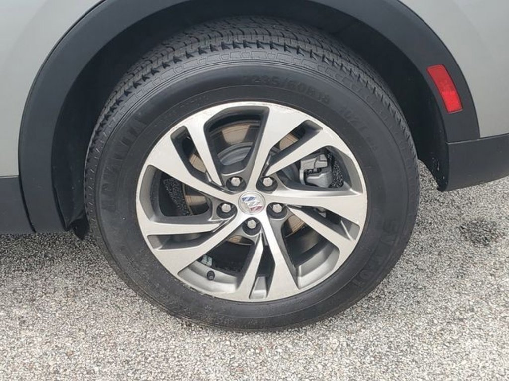 Used 2023 Buick Envision Essence image 39