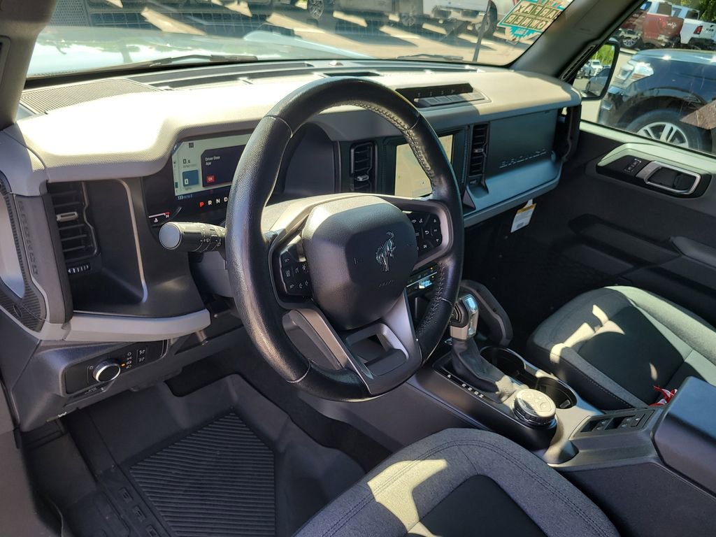 Certified 2022 Ford Bronco Big Bend w/ Sasquatch Package image 15