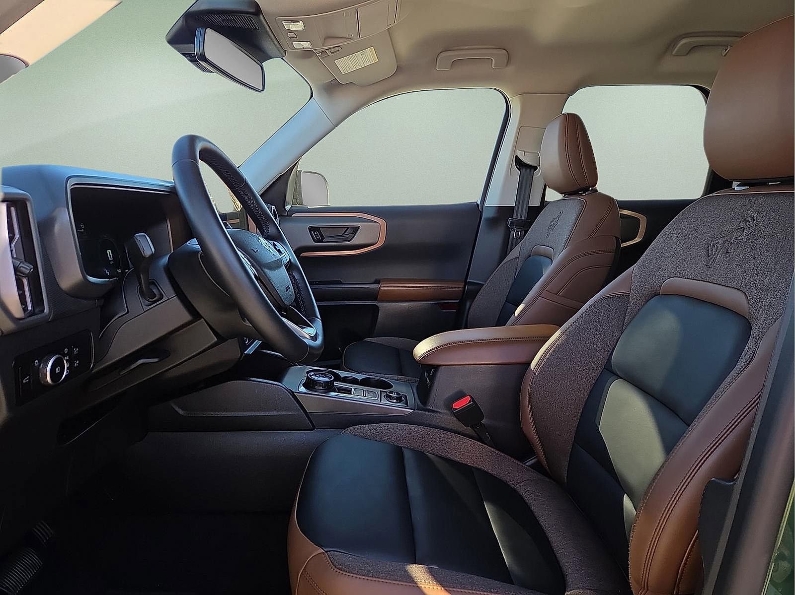 Certified 2025 Ford Bronco Sport Outer Banks w/ Outer Banks Tech Package+ image 14