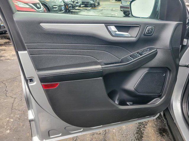 Certified 2024 Ford Escape Platinum image 24