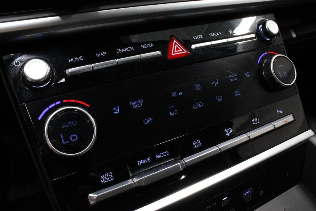 Used 2025 Hyundai Santa Fe SEL AWD/4WD image 30
