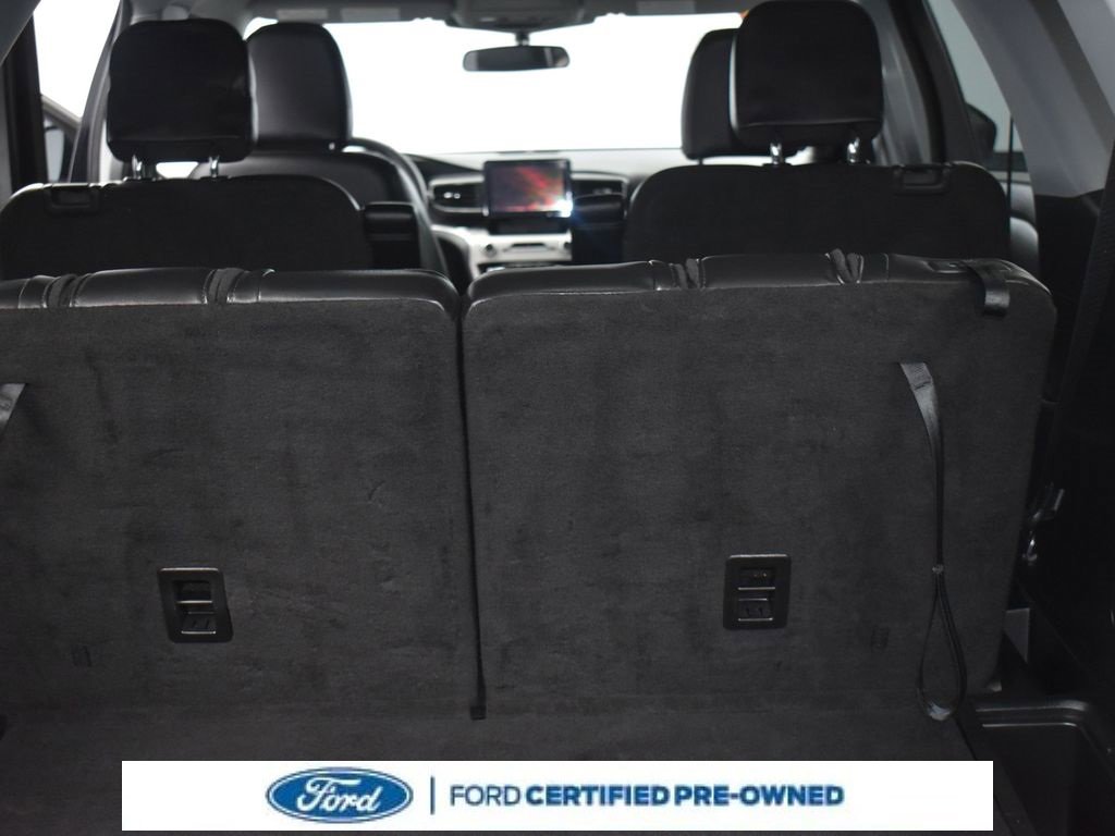 Certified 2023 Ford Explorer XLT w/ Equipment Group 202A image 11