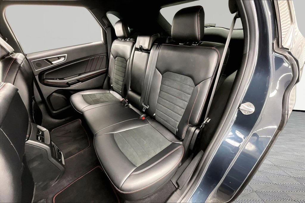 Certified 2023 Ford Edge ST-Line AWD/4WD image 26