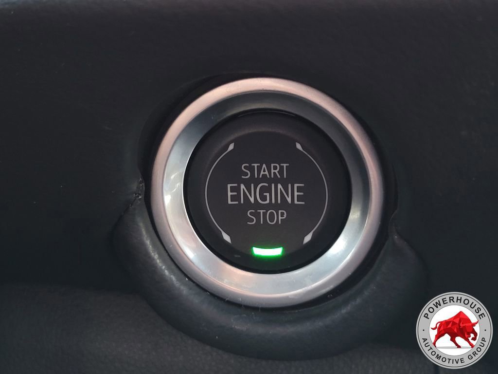 Used 2025 Chevrolet Suburban LS image 37