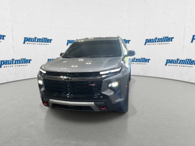Used 2025 Chevrolet Traverse Z71 w/ Enhanced Driving Package AWD/4WD image 5