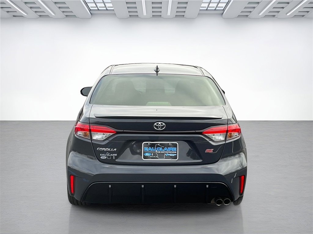 Used 2024 Toyota Corolla SE image 4