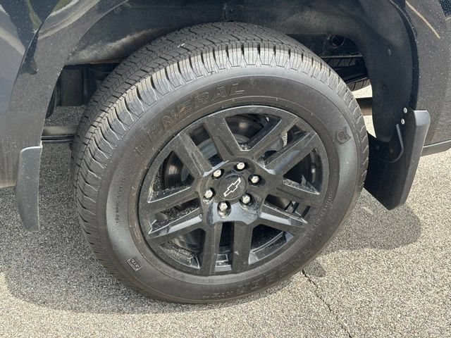 Used 2024 Chevrolet Silverado 1500 RST w/ Convenience Package II AWD/4WD image 8