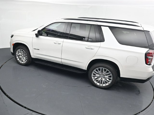 Used 2024 Chevrolet Tahoe RST w/ Luxury Package AWD/4WD image 24