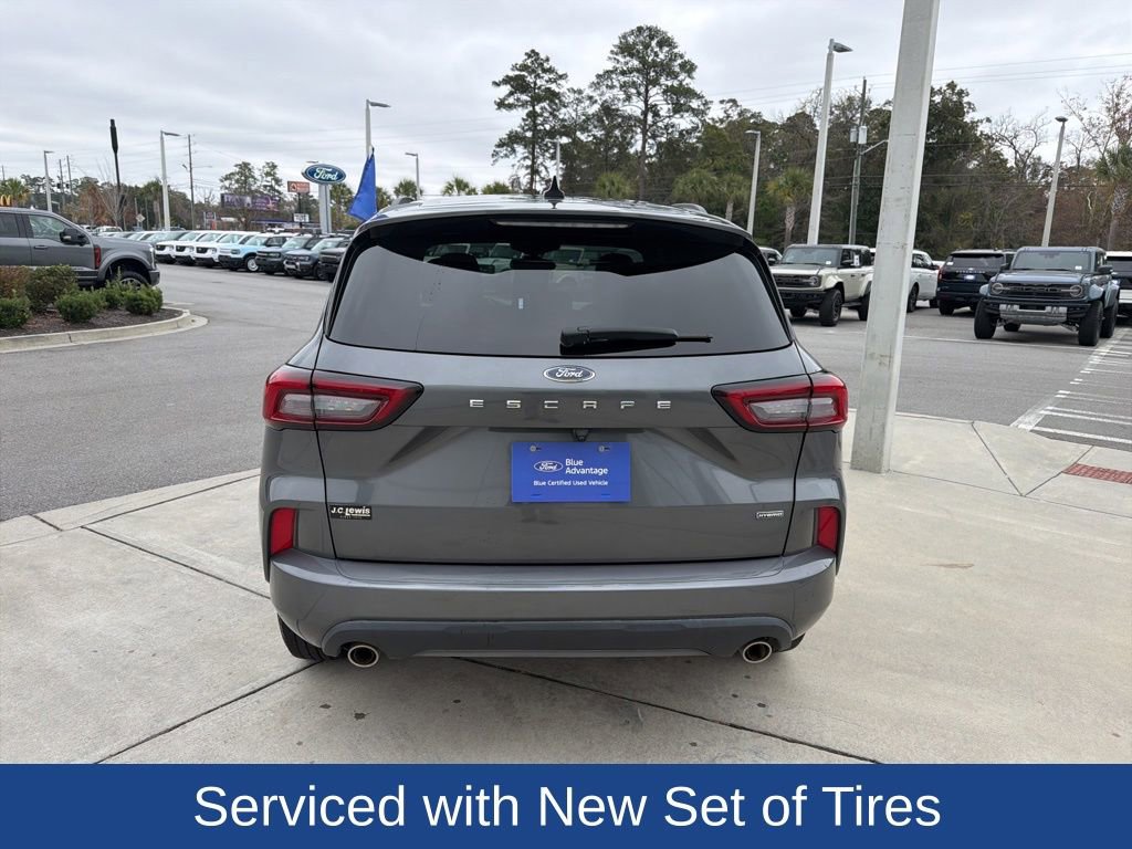 Certified 2024 Ford Escape ST-Line w/ Equipment Group 301A image 7