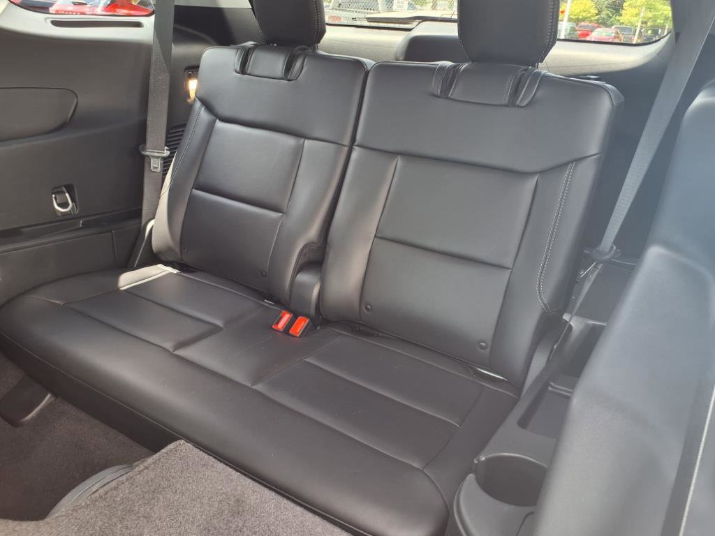 Certified 2023 Ford Explorer XLT w/ Equipment Group 202A image 10