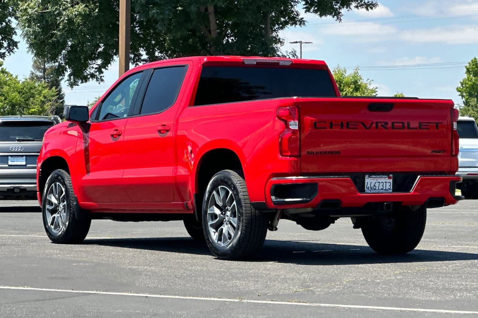 Used 2023 Chevrolet Silverado 1500 RST AWD/4WD image 7