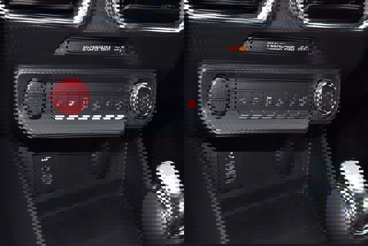 Certified 2025 Ford Mustang Premium w/ Mustang Nite Pony Package image 28