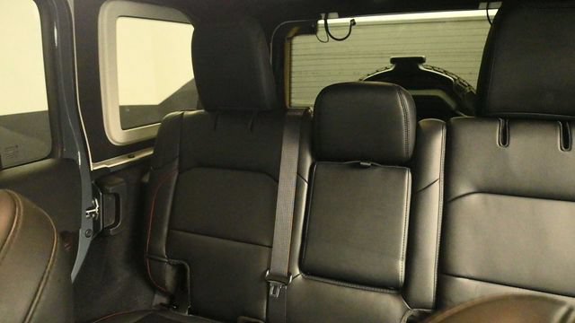 Used 2025 Jeep Wrangler Unlimited Rubicon AWD/4WD image 21