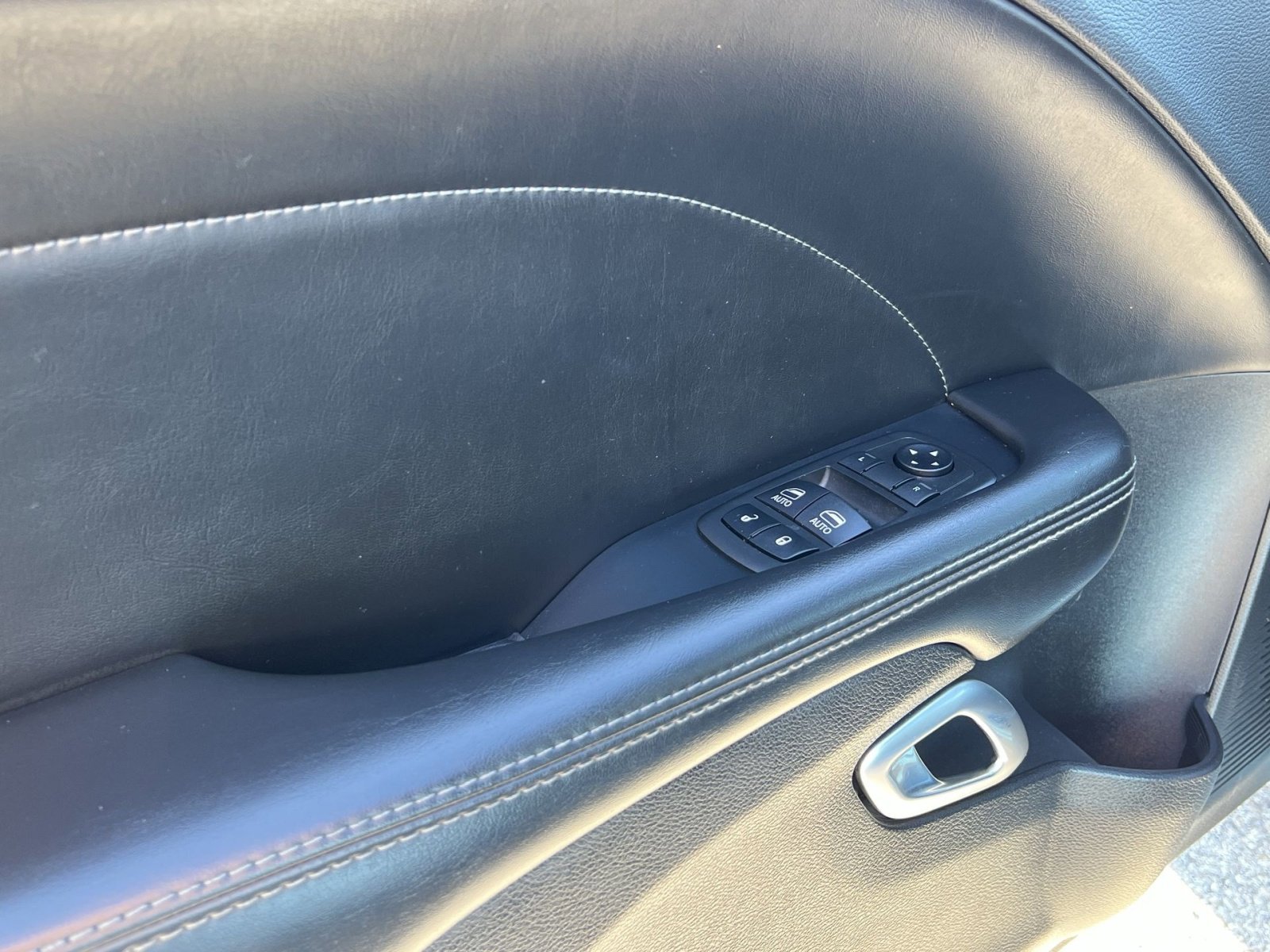 Used 2019 Dodge Challenger R/T Scat Pack w/ Plus Package RWD image 23