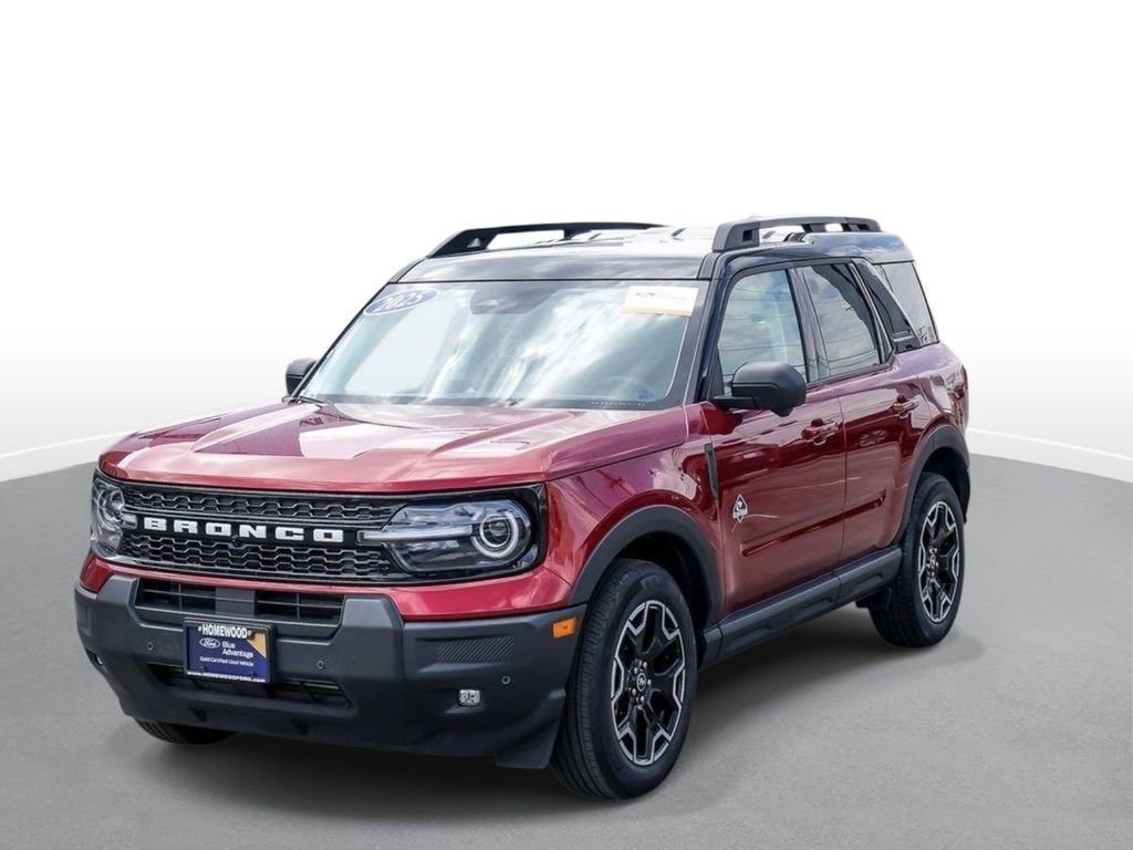 Certified 2025 Ford Bronco Sport Outer Banks w/ Outer Banks Tech Package+ AWD/4WD image 4