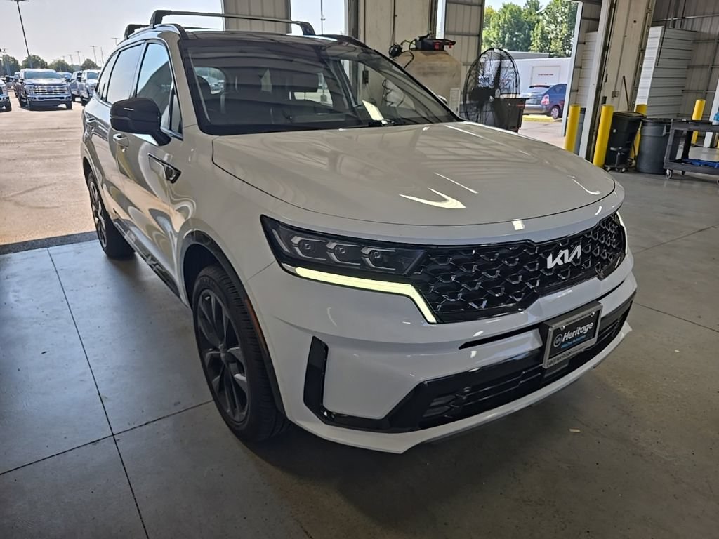 Used 2022 Kia Sorento SX