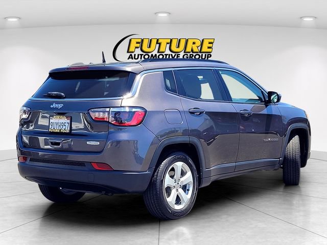 Used 2021 Jeep Compass Latitude FWD image 4