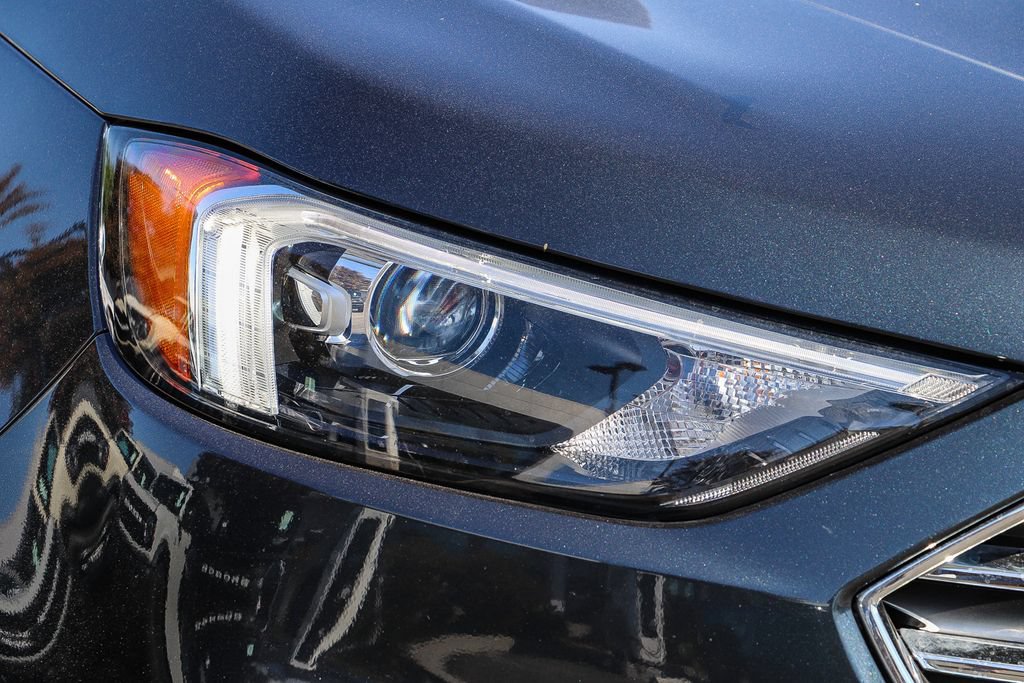 Certified 2023 Ford Edge Titanium w/ Class II Trailer Tow Package AWD/4WD image 4