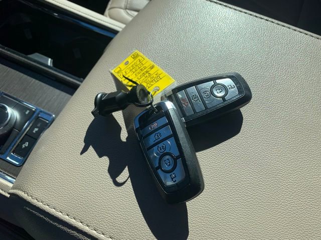 Certified 2024 Ford Expedition Limited image 22