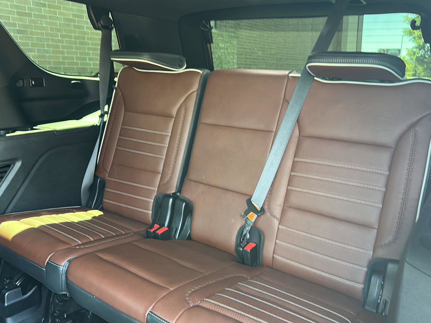 Used 2023 GMC Yukon Denali Ultimate AWD/4WD image 28