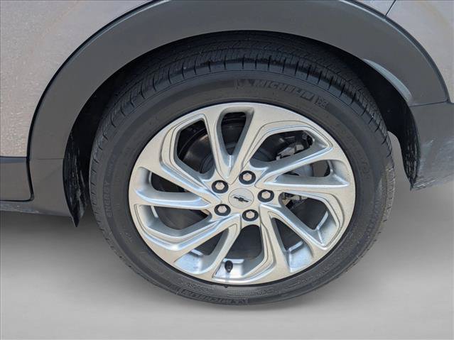 Used 2023 Chevrolet Bolt EUV LT w/ Driver Confidence Package FWD image 22
