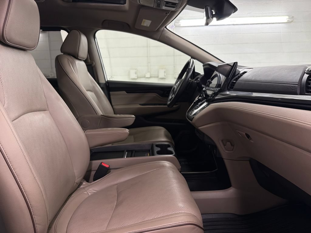 Used 2024 Honda Odyssey Elite image 28