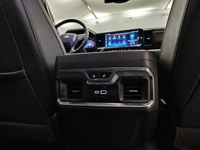 Used 2026 Chevrolet Silverado 1500 High Country AWD/4WD image 37
