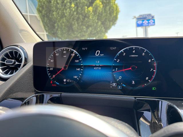Used 2022 Mercedes-Benz GLA 250 4MATIC image 24