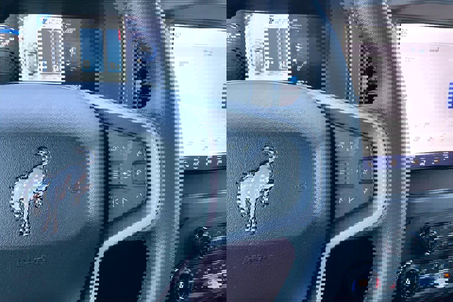 Certified 2024 Ford Bronco Black Diamond image 24