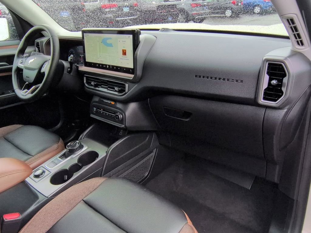 Certified 2025 Ford Bronco Sport Outer Banks w/ Outer Banks Tech Package+ image 30