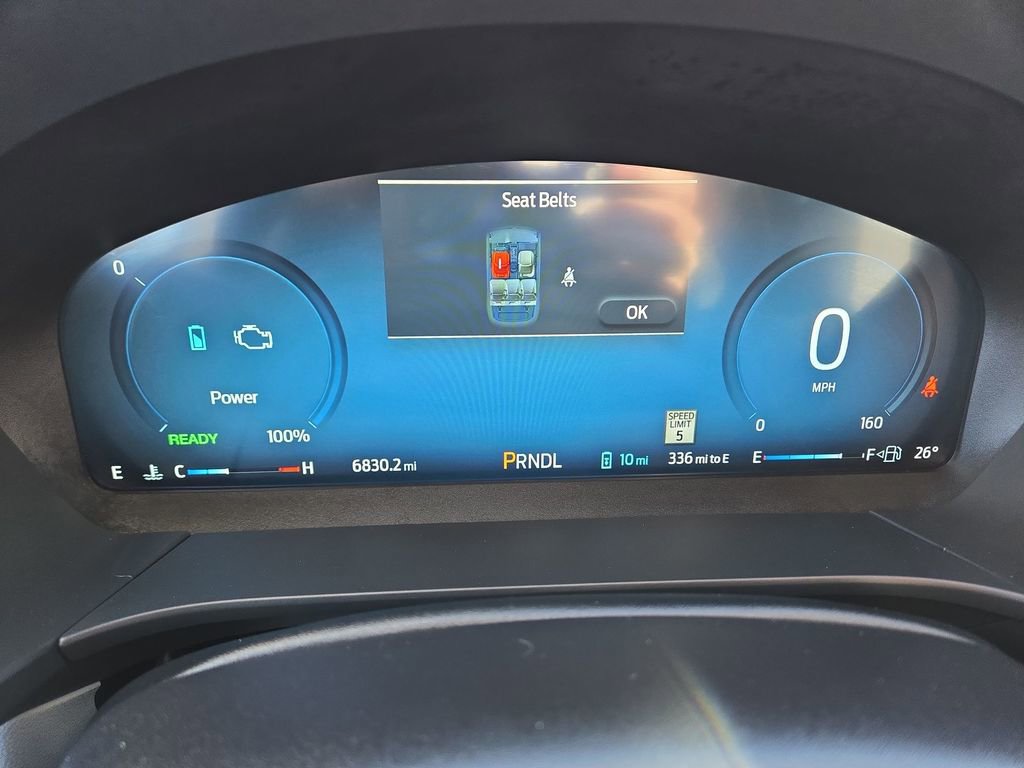 Certified 2025 Ford Escape SE w/ PHEV Premium Package FWD image 8