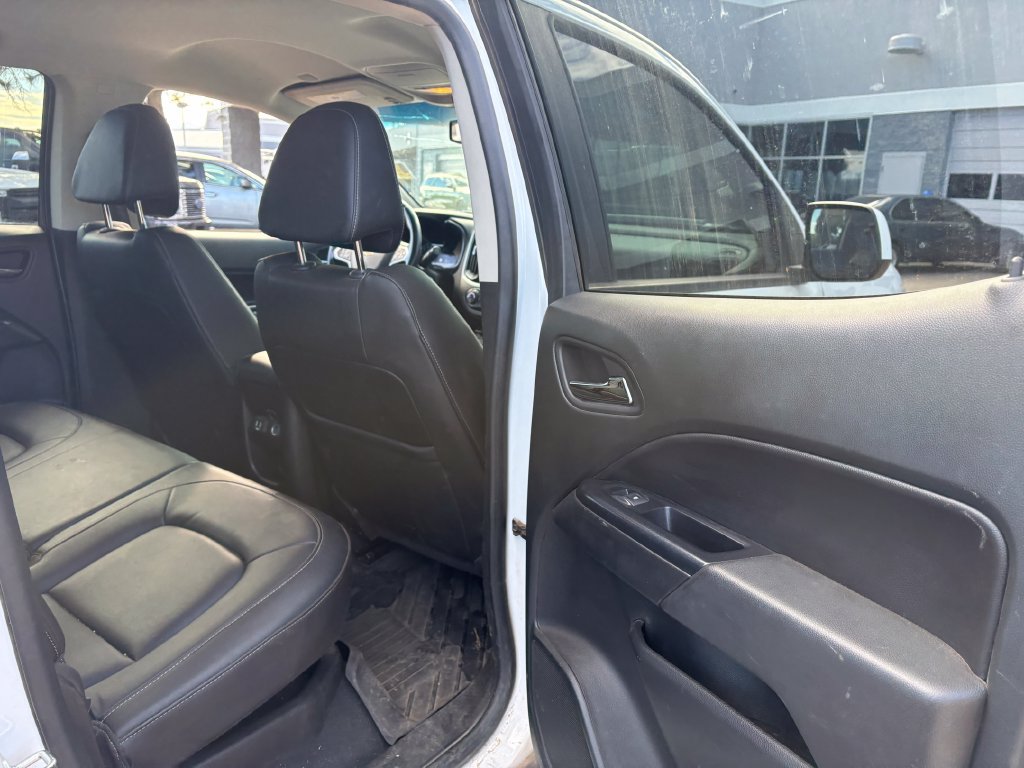 Used 2021 Chevrolet Colorado ZR2 w/ Colorado ZR2 Bison Edition AWD/4WD image 29