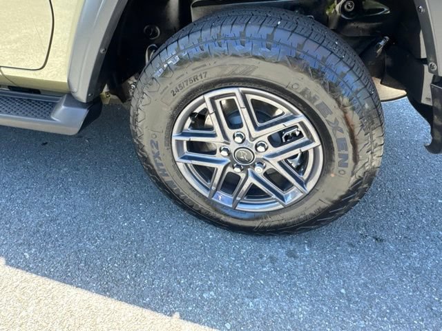 Used 2026 Jeep Wrangler Sport AWD/4WD image 10