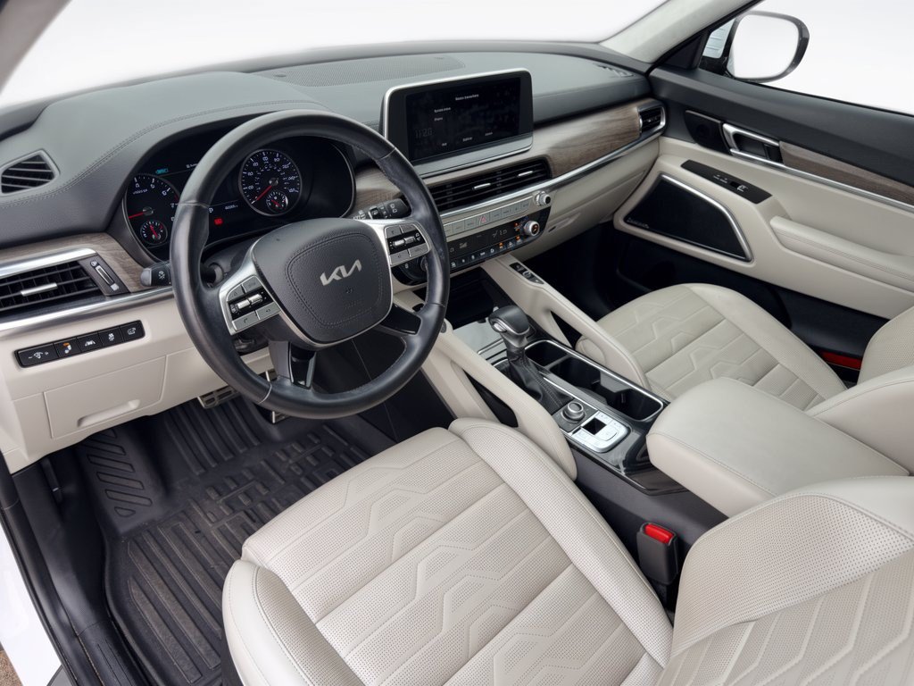 Used 2022 Kia Telluride SX w/ SX Prestige Package AWD/4WD image 4