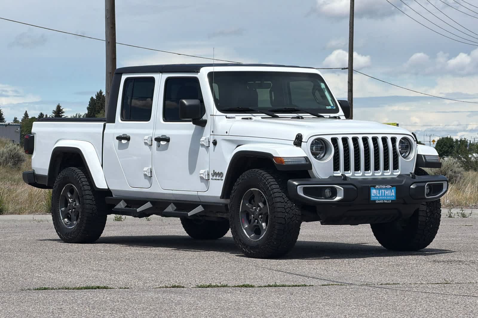 Used 2020 Jeep Gladiator Overland AWD/4WD image 9