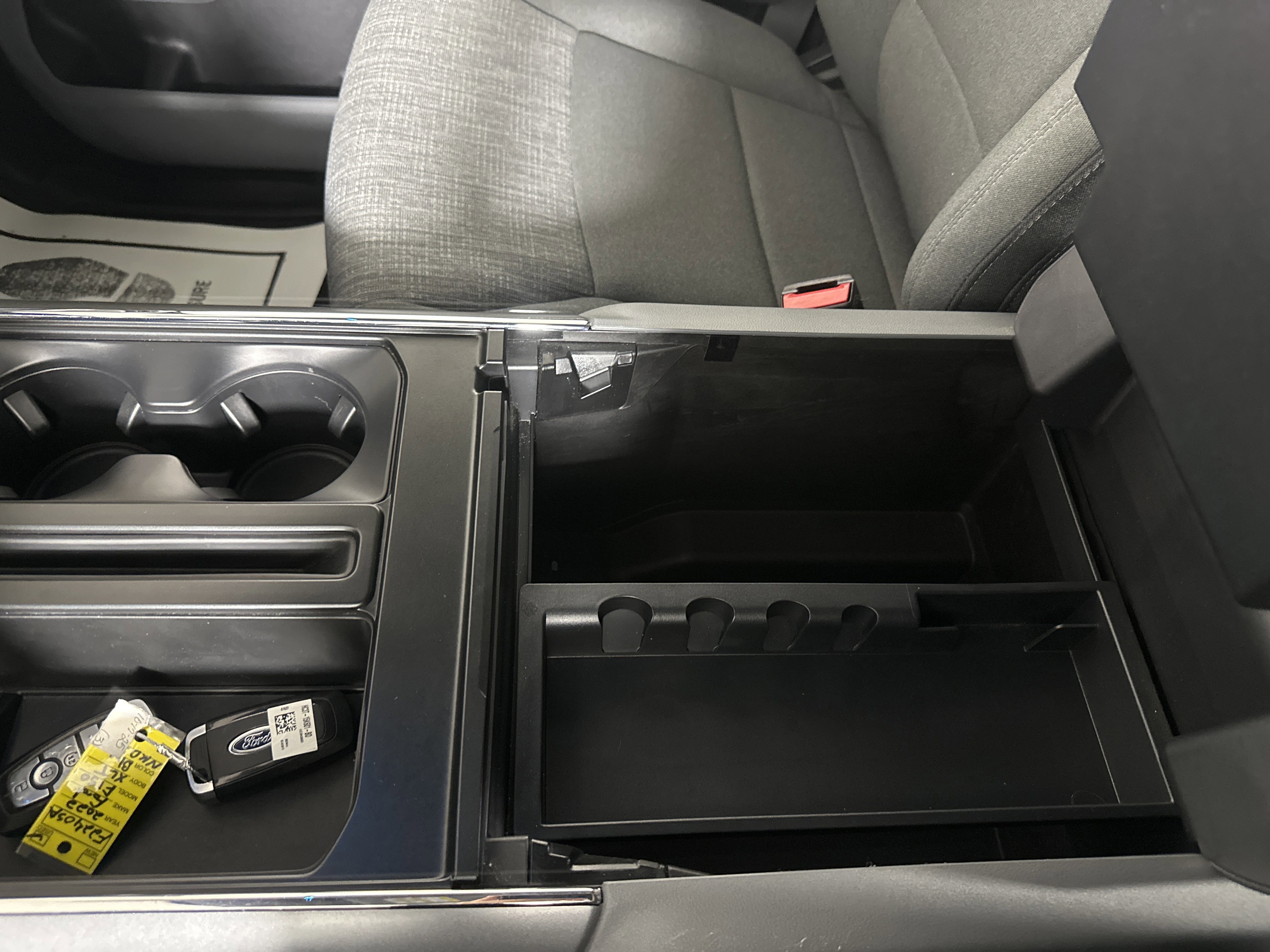 Certified 2022 Ford F150 XLT w/ Equipment Group 302A High image 20