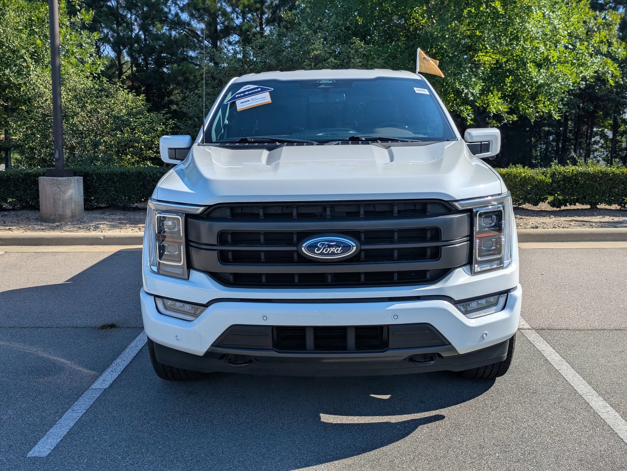 Certified 2022 Ford F150 Lariat w/ Equipment Group 502A High AWD/4WD image 8
