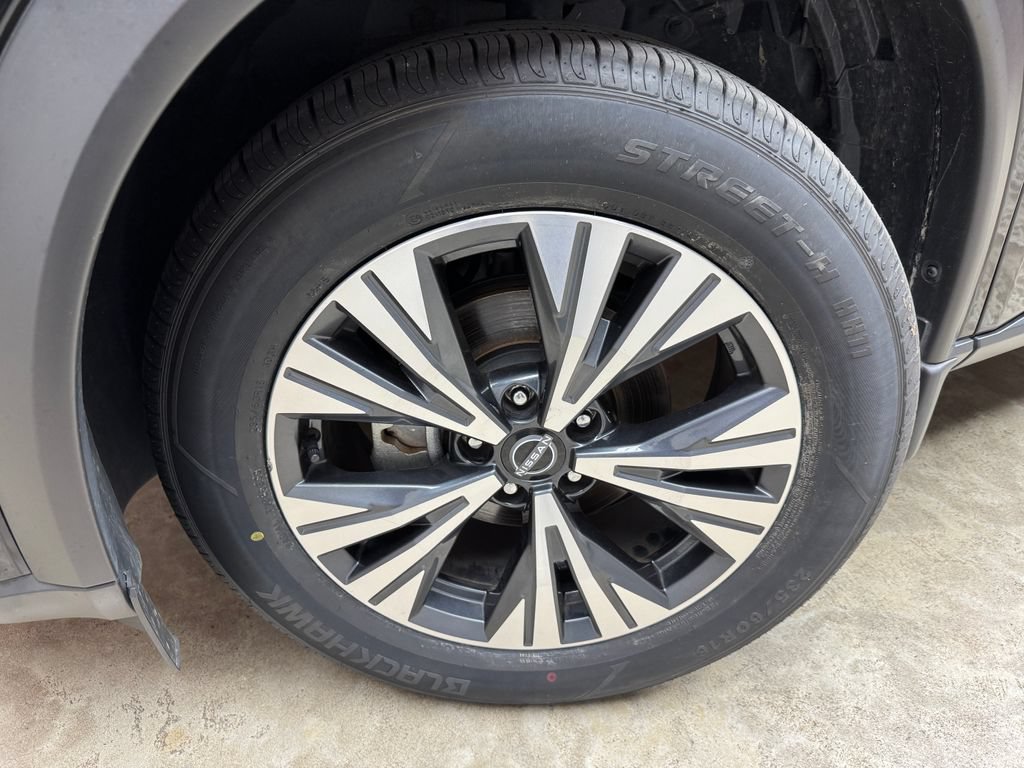 Used 2023 Nissan Rogue SV AWD/4WD image 29