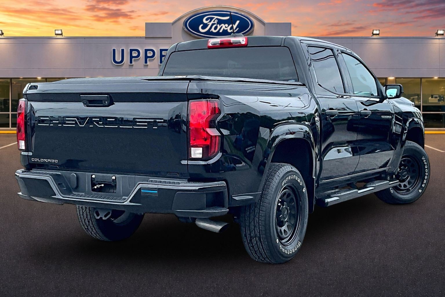 Used 2023 Chevrolet Colorado W/T RWD image 13
