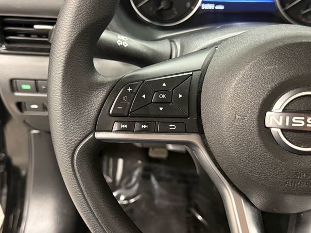 Used 2024 Nissan Sentra SV image 19