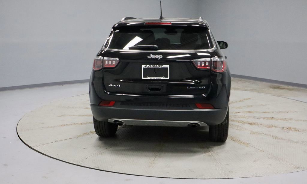 Used 2023 Jeep Compass Limited AWD/4WD image 4