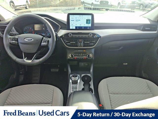 Certified 2022 Ford Escape SE w/ SE Sport Appearance Package image 15