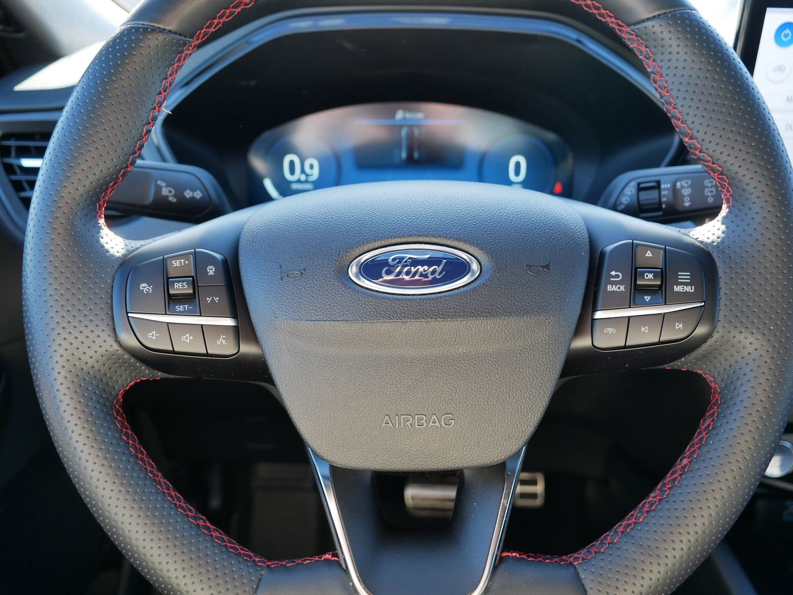 Certified 2023 Ford Escape ST-Line Elite AWD/4WD image 27