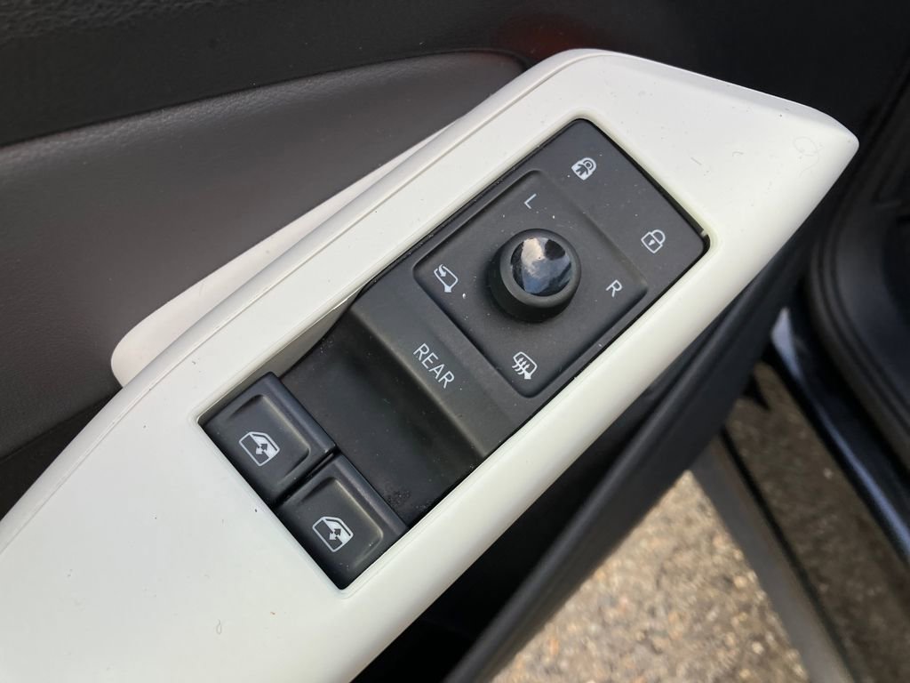 Used 2021 Volkswagen ID.4 1st Edition image 18