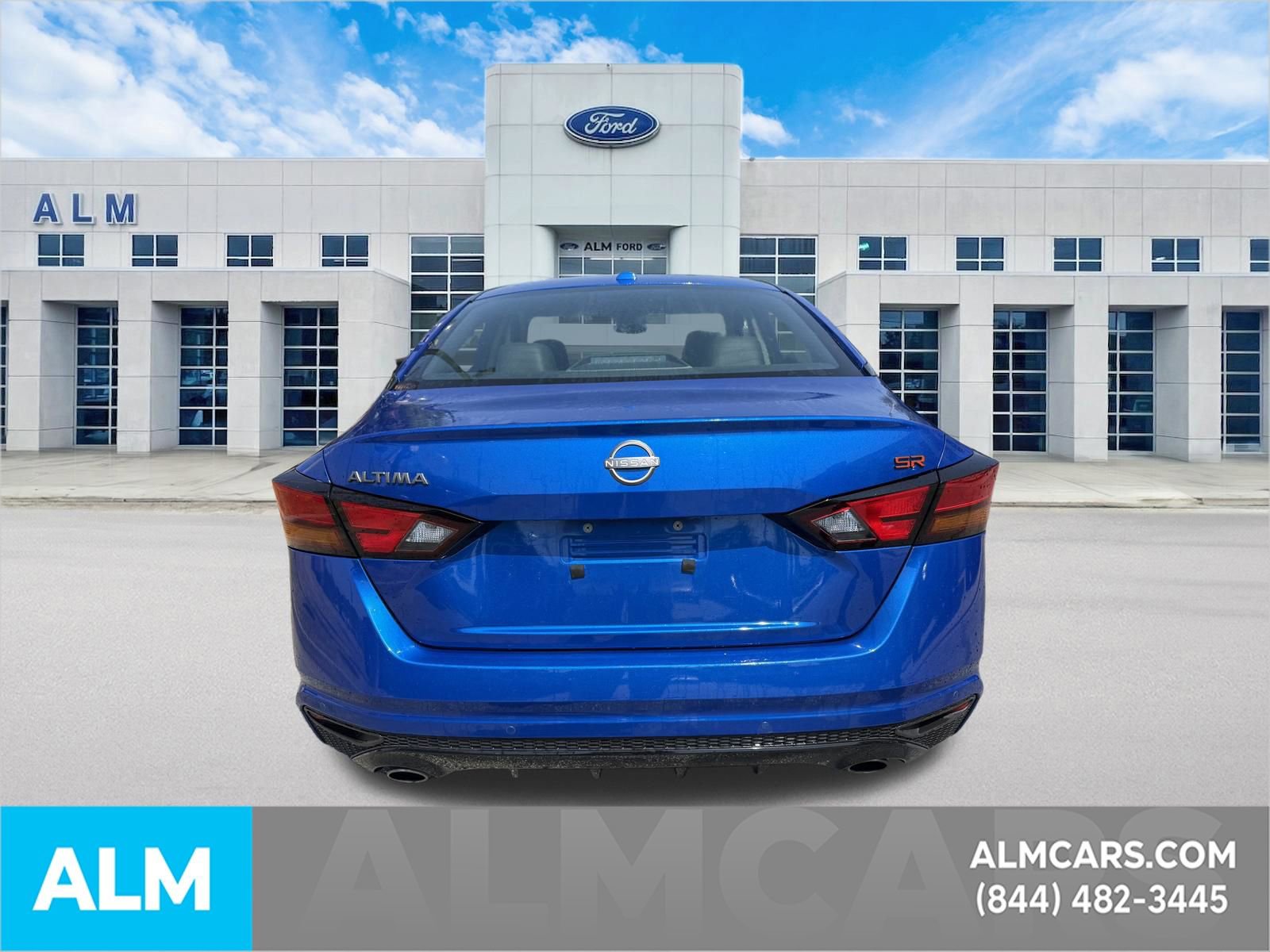 Used 2025 Nissan Altima 2.5 SR FWD image 10
