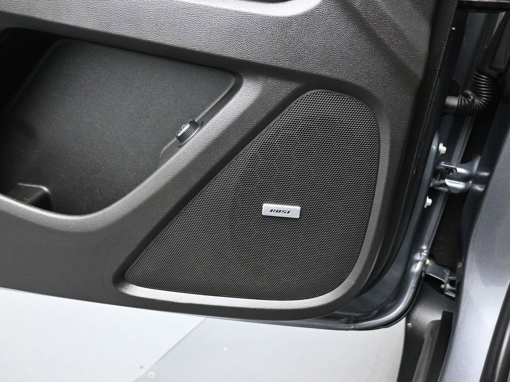 Used 2021 Chevrolet Traverse RS image 19