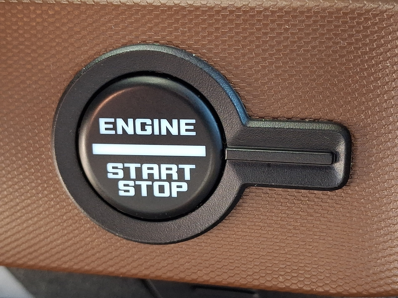 Certified 2024 Ford Bronco Outer Banks AWD/4WD image 30