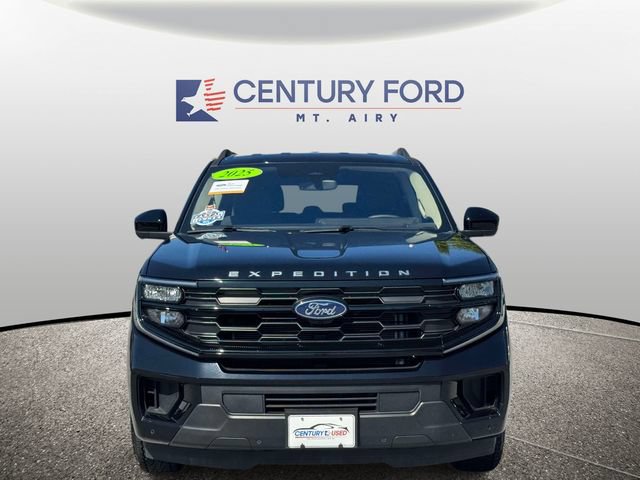 Certified 2025 Ford Expedition Max Active AWD/4WD image 6