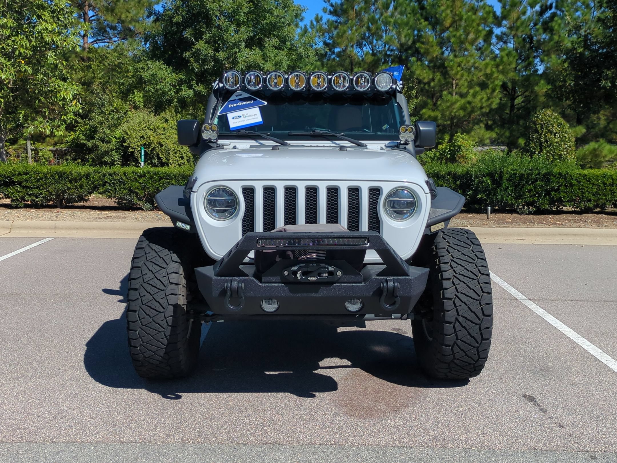 Used 2022 Jeep Wrangler Unlimited Sport w/ Xtreme Recon 35" Tire Package AWD/4WD image 9