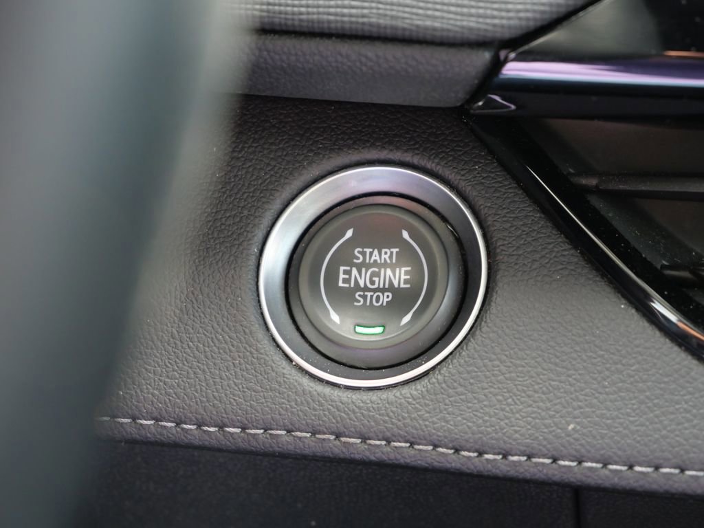 Used 2025 Buick Enclave Preferred image 23